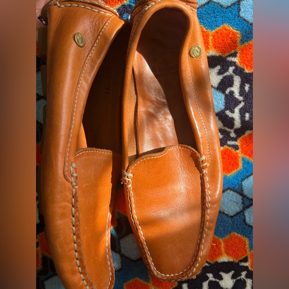 IL Bisonte Women’s Driving Loafers Camel Color - Picture 2 of 7